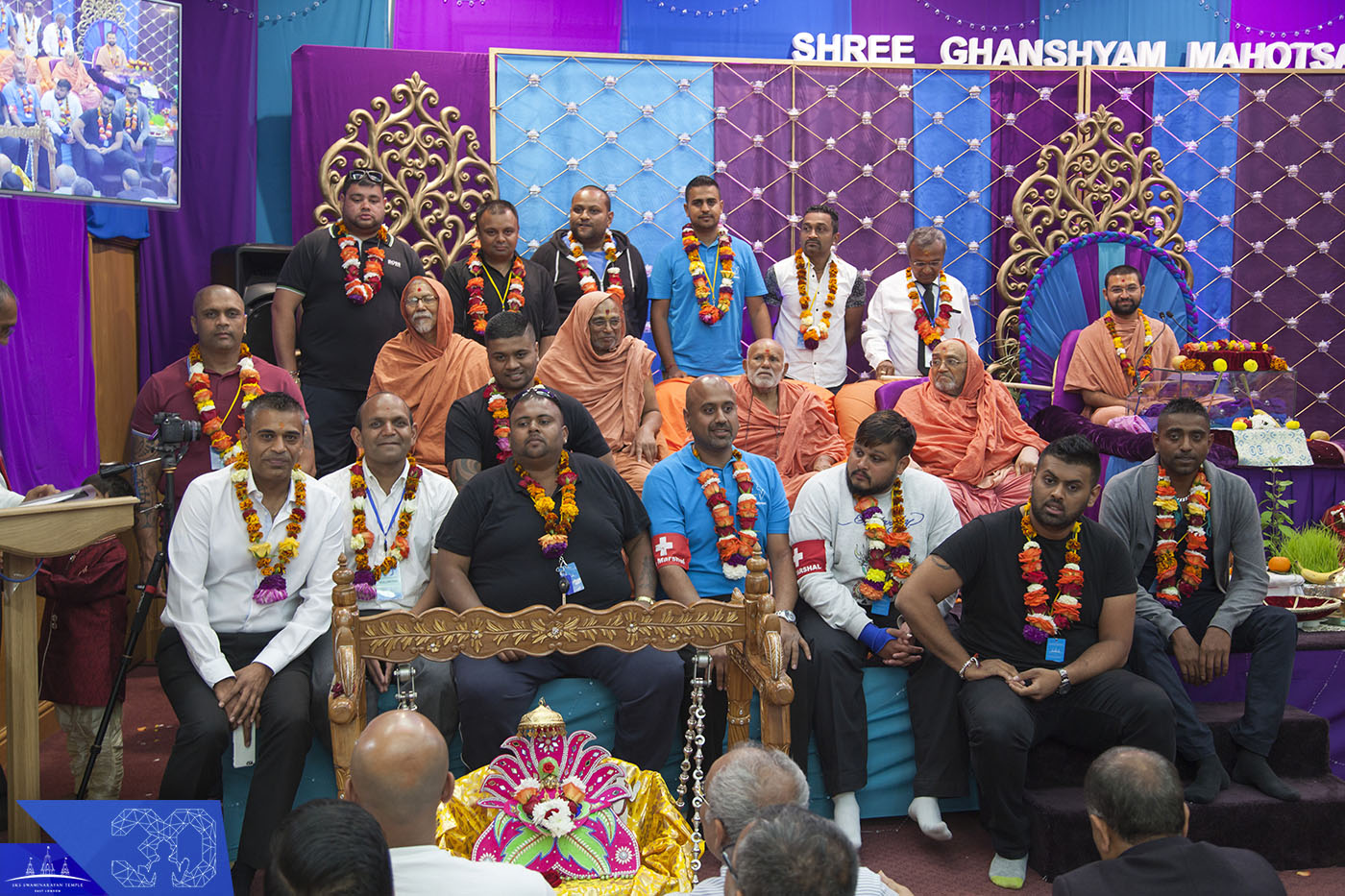 ©1987-2017 SKS Swaminarayan Temple East London