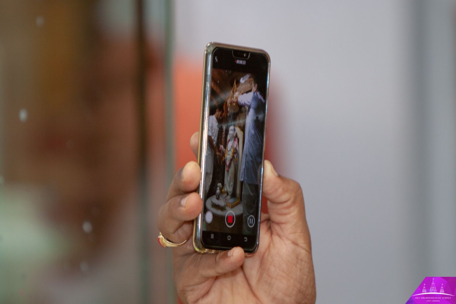 ©1987-2017 SKS Swaminarayan Temple East London