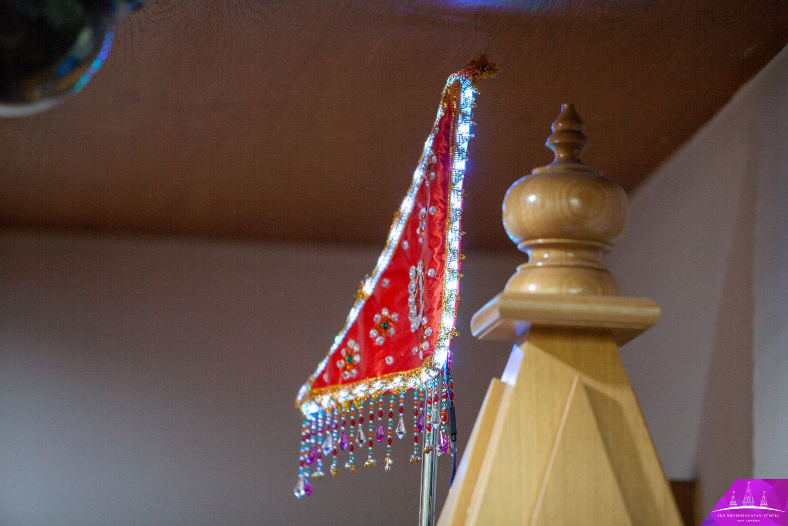 ©1987-2017 SKS Swaminarayan Temple East London