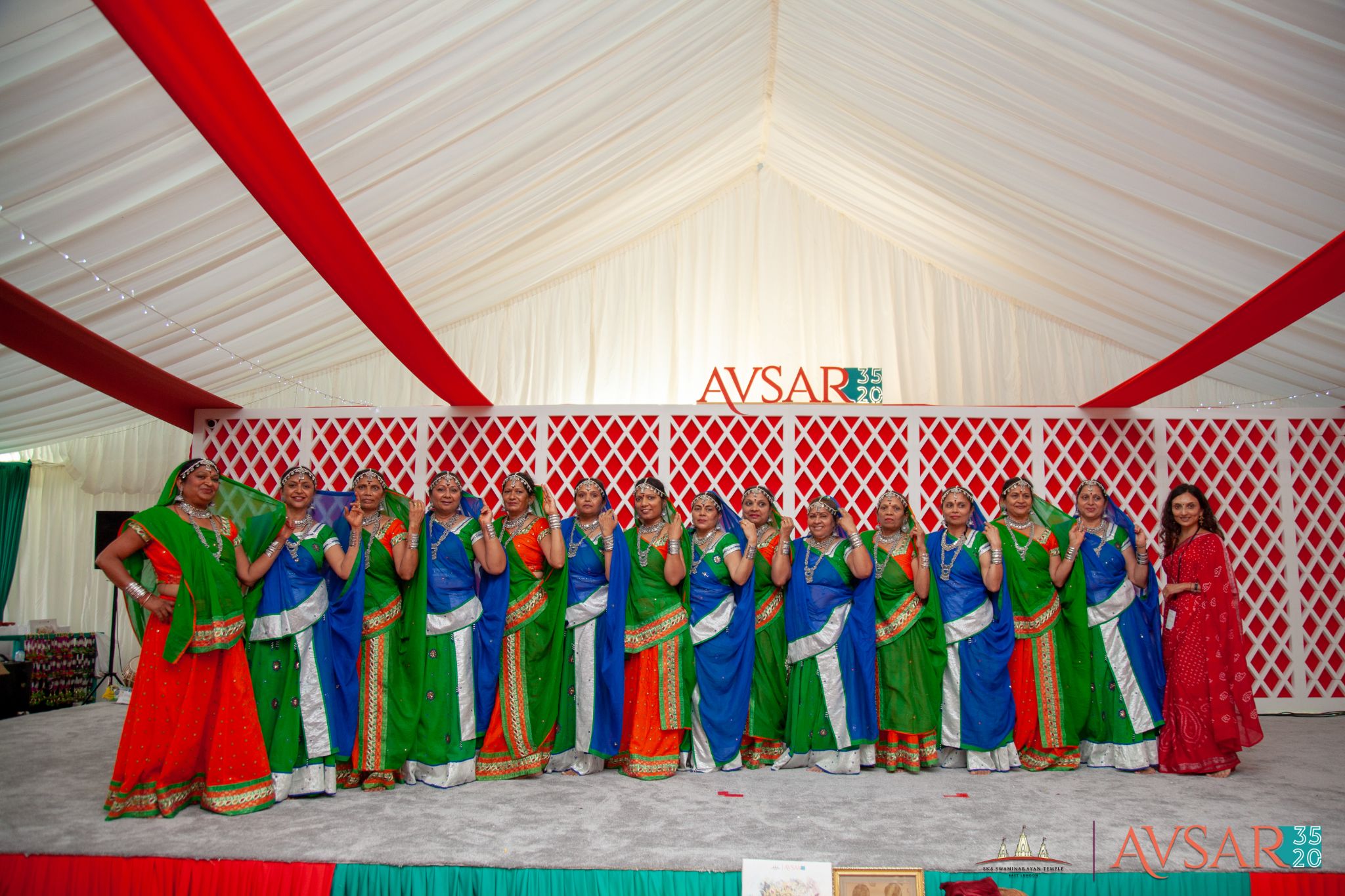 ©1987-2017 SKS Swaminarayan Temple East London