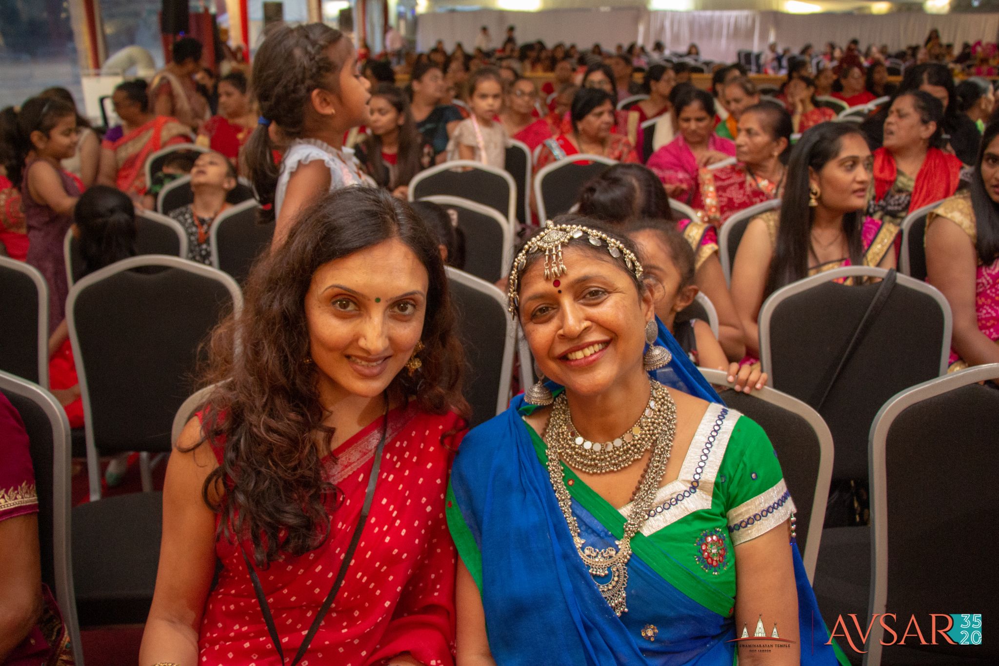 ©1987-2017 SKS Swaminarayan Temple East London