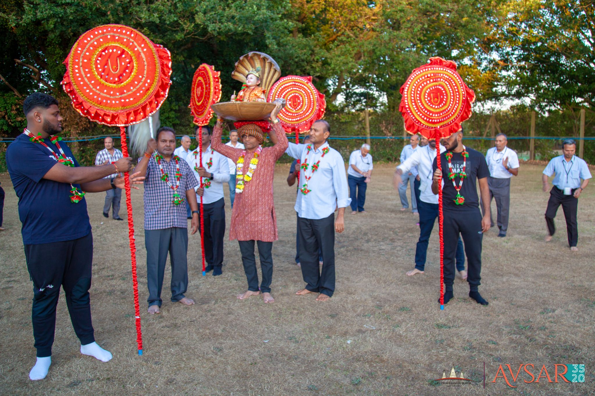 ©1987-2017 SKS Swaminarayan Temple East London