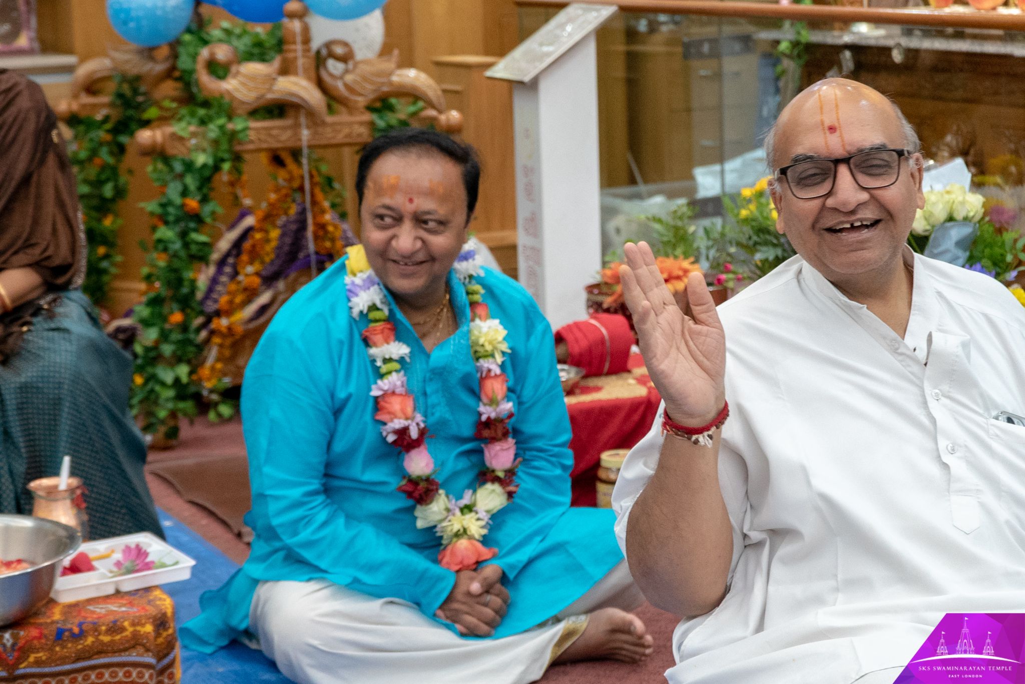 ©1987-2017 SKS Swaminarayan Temple East London