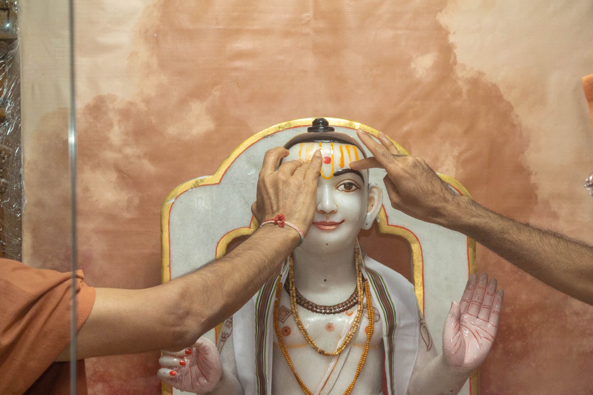 IMG 5910 - ©1987-2017 SKS Swaminarayan Temple East London