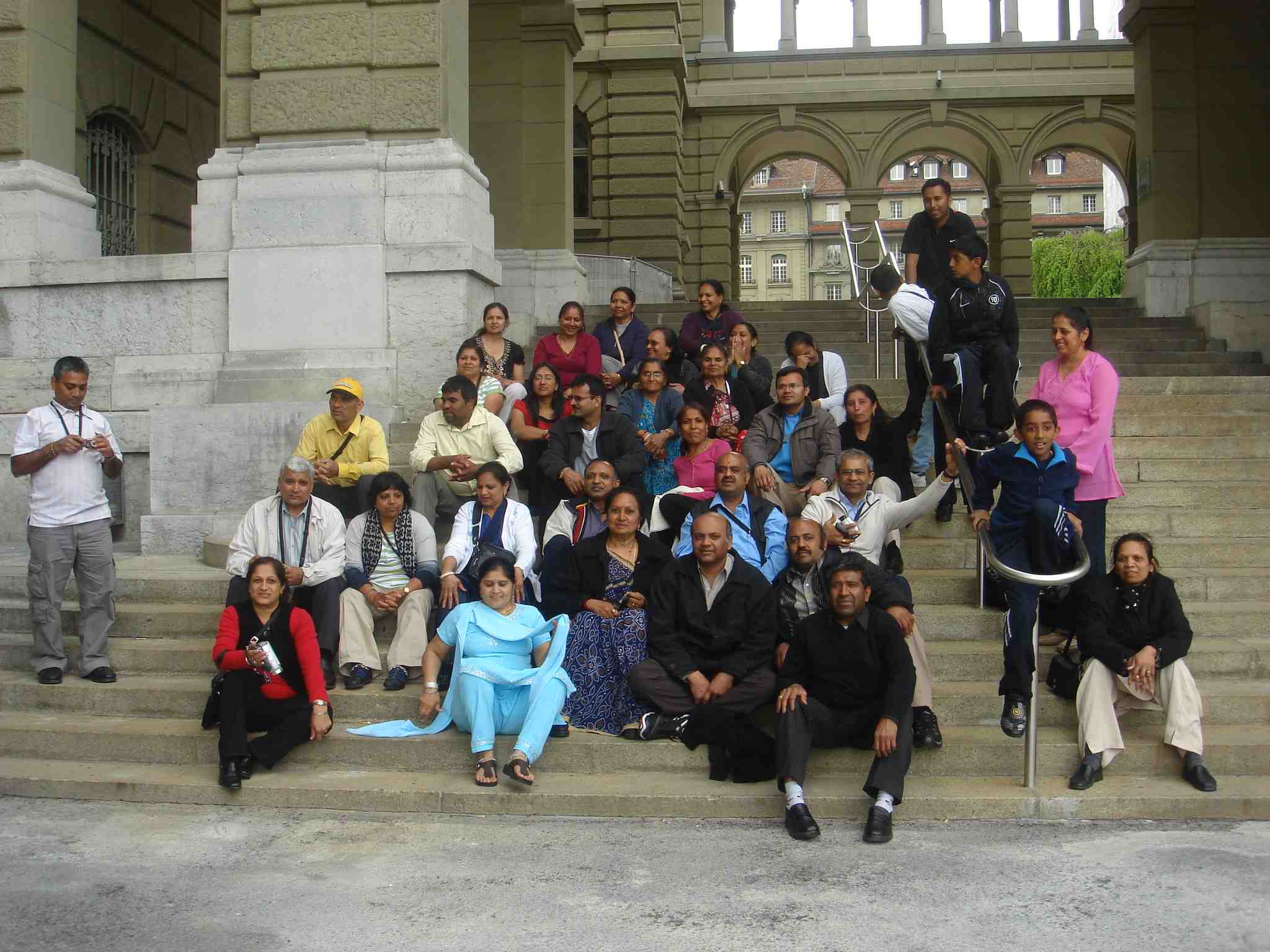 ©1987-2017 SKS Swaminarayan Temple East London