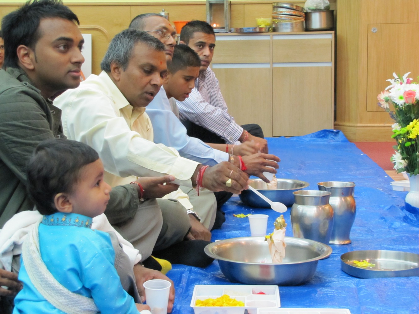 ©1987-2017 SKS Swaminarayan Temple East London