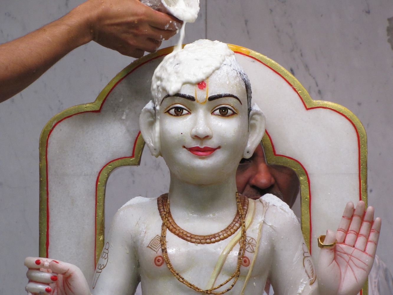 ©1987-2017 SKS Swaminarayan Temple East London