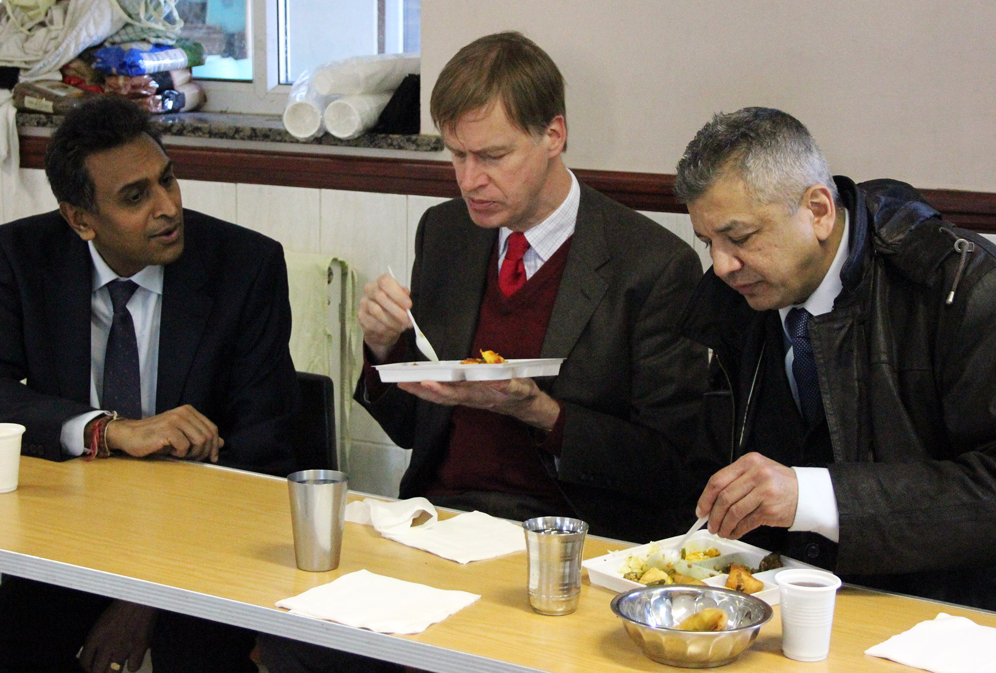 ©1987-2017 SKS Swaminarayan Temple East London