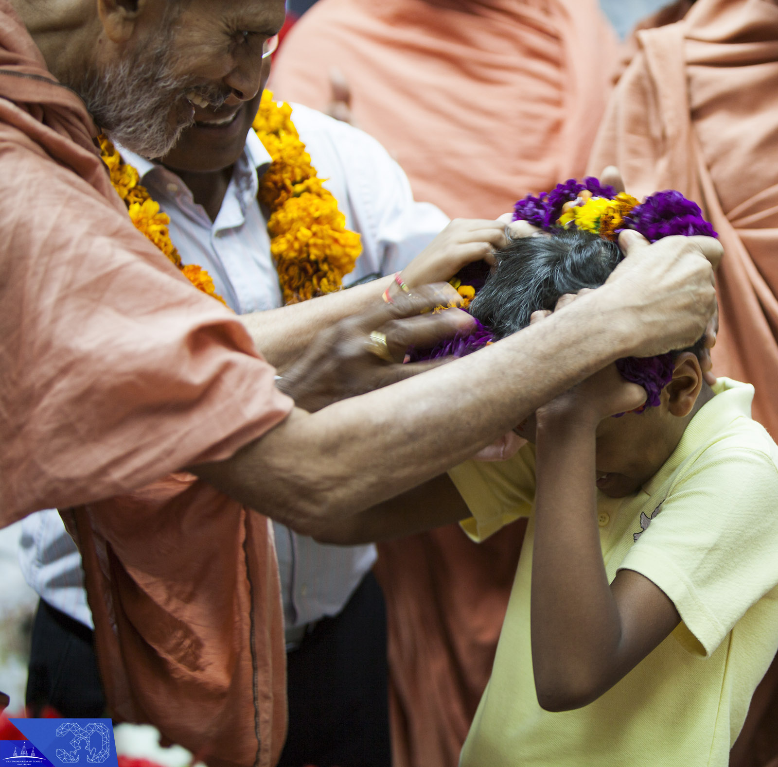 22 - ©1987-2017 SKS Swaminarayan Temple East London