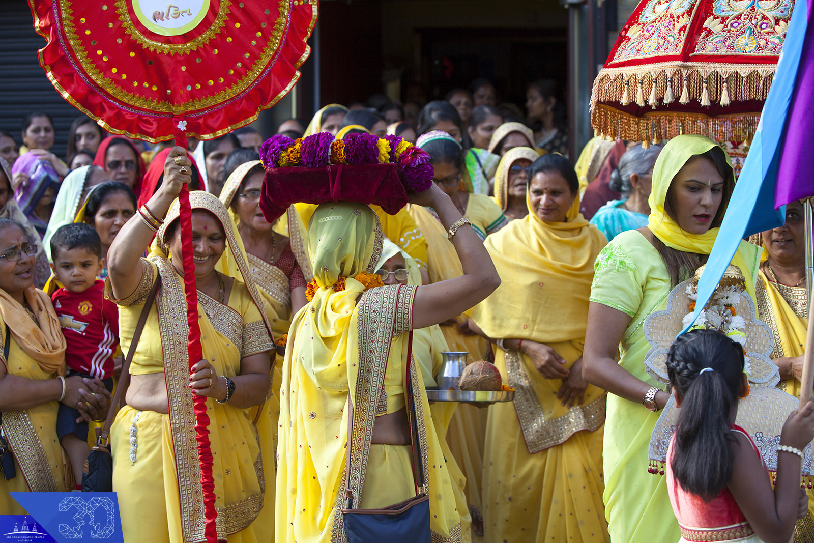 32 - ©1987-2017 SKS Swaminarayan Temple East London