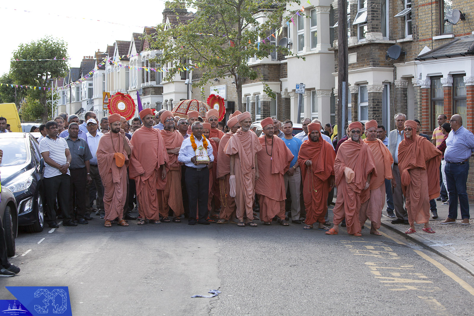 35 - ©1987-2017 SKS Swaminarayan Temple East London
