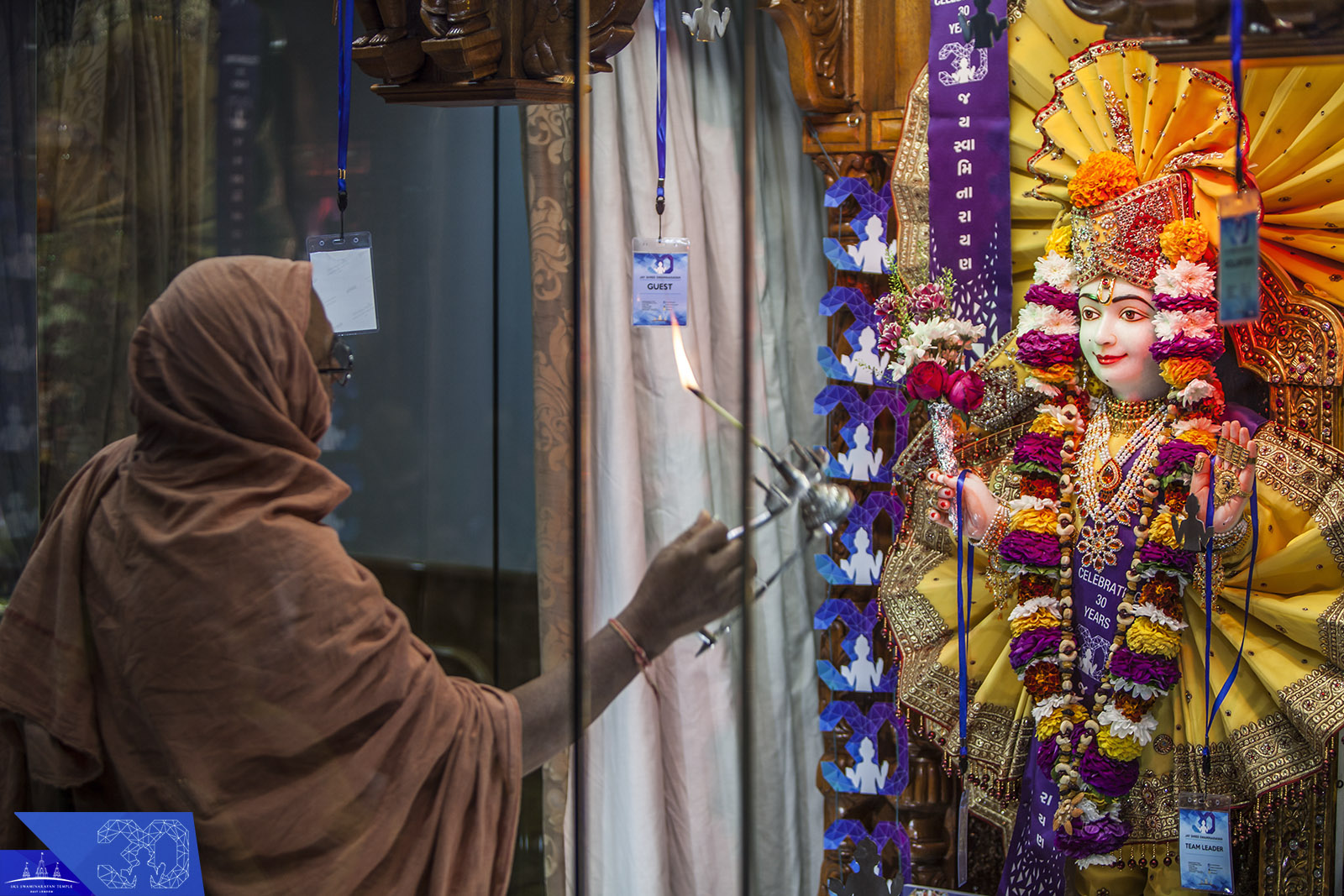 47 - ©1987-2017 SKS Swaminarayan Temple East London