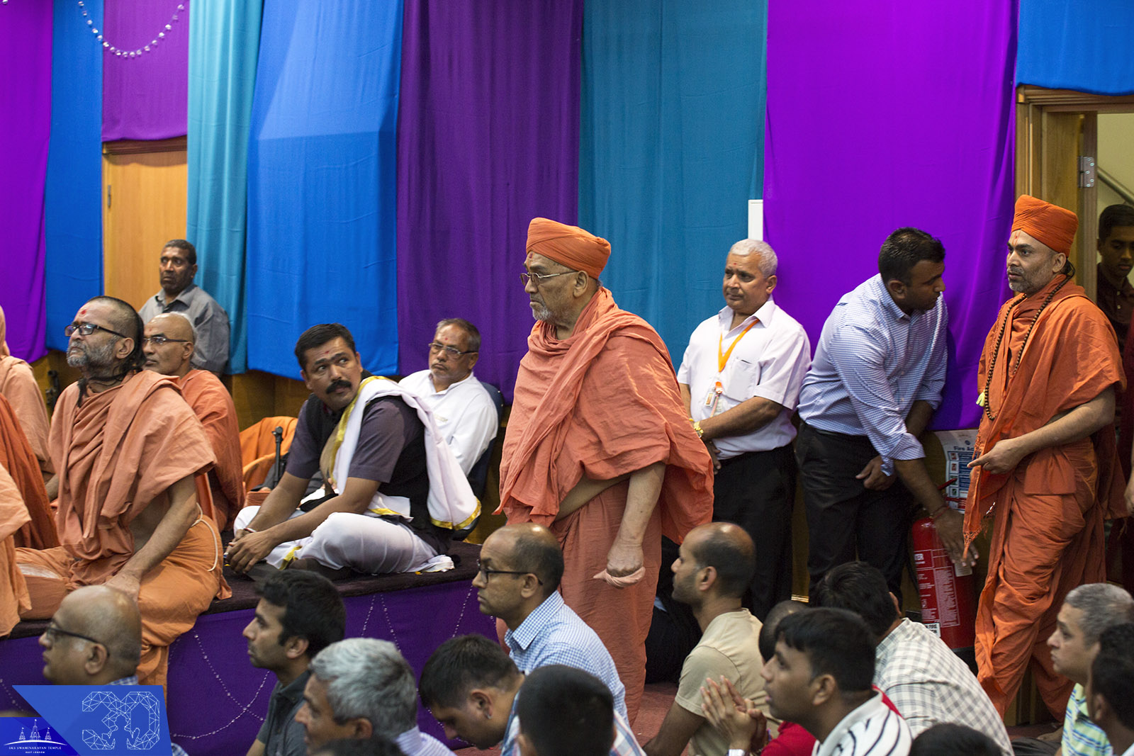 59 - ©1987-2017 SKS Swaminarayan Temple East London
