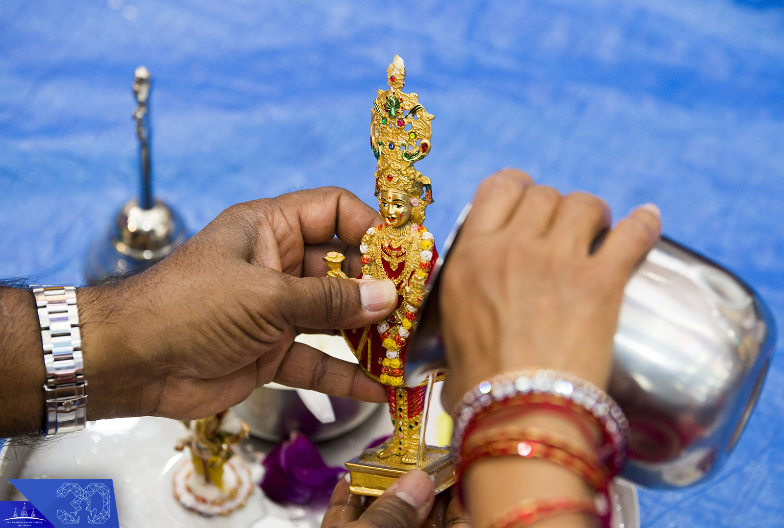 10  - ©1987-2017 SKS Swaminarayan Temple East London