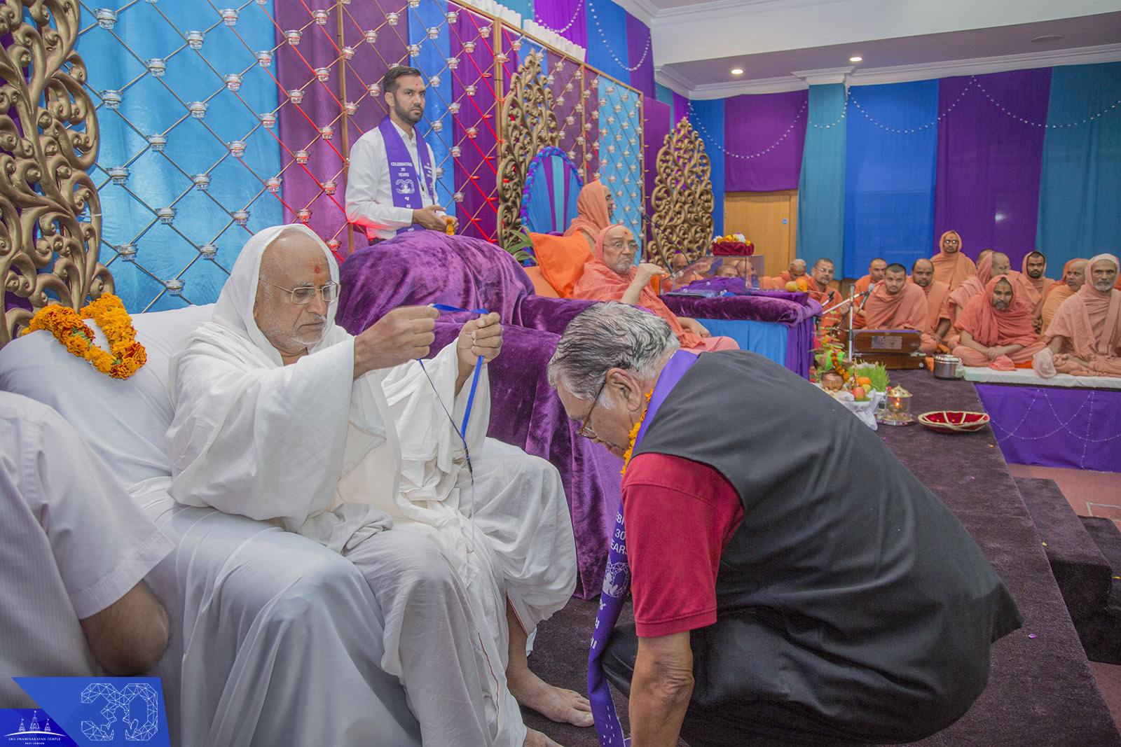 28 - ©1987-2017 SKS Swaminarayan Temple East London