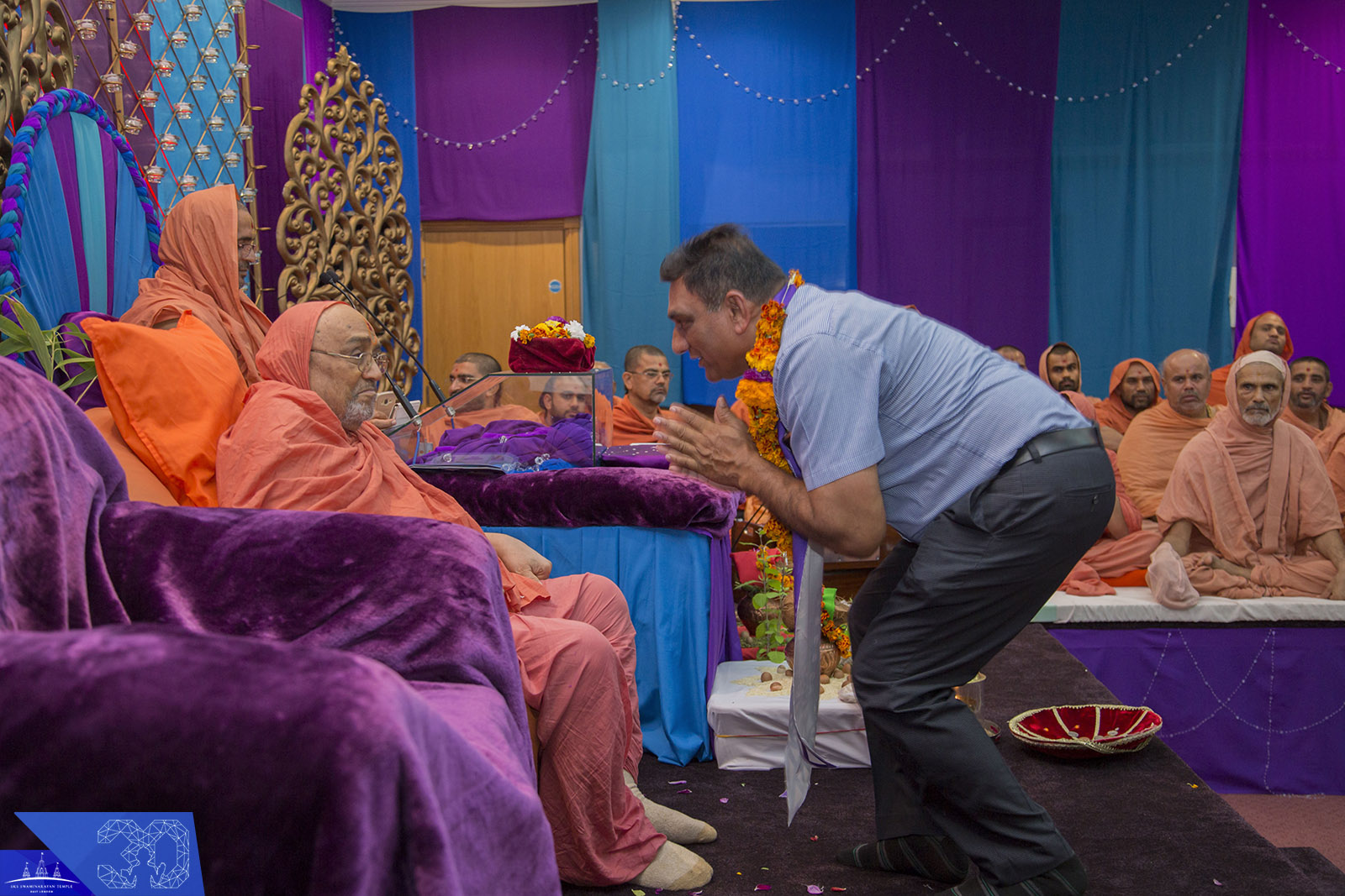 30 - ©1987-2017 SKS Swaminarayan Temple East London