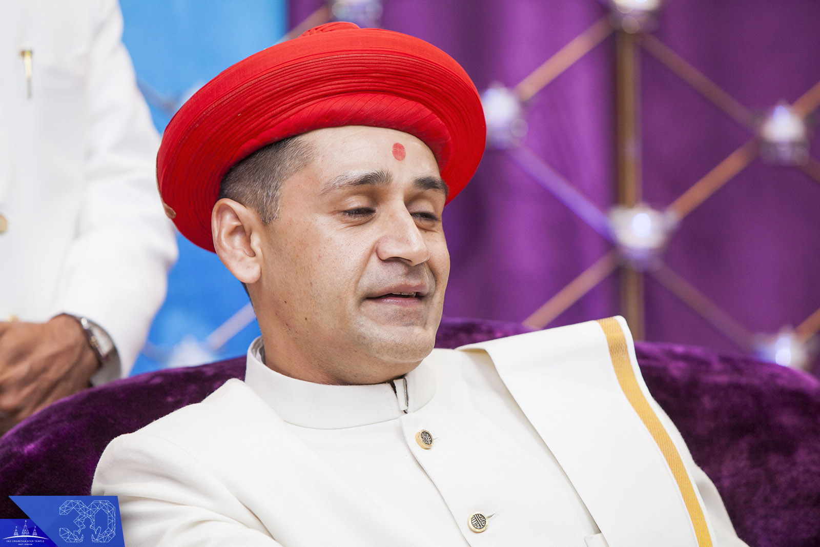 65 - ©1987-2017 SKS Swaminarayan Temple East London