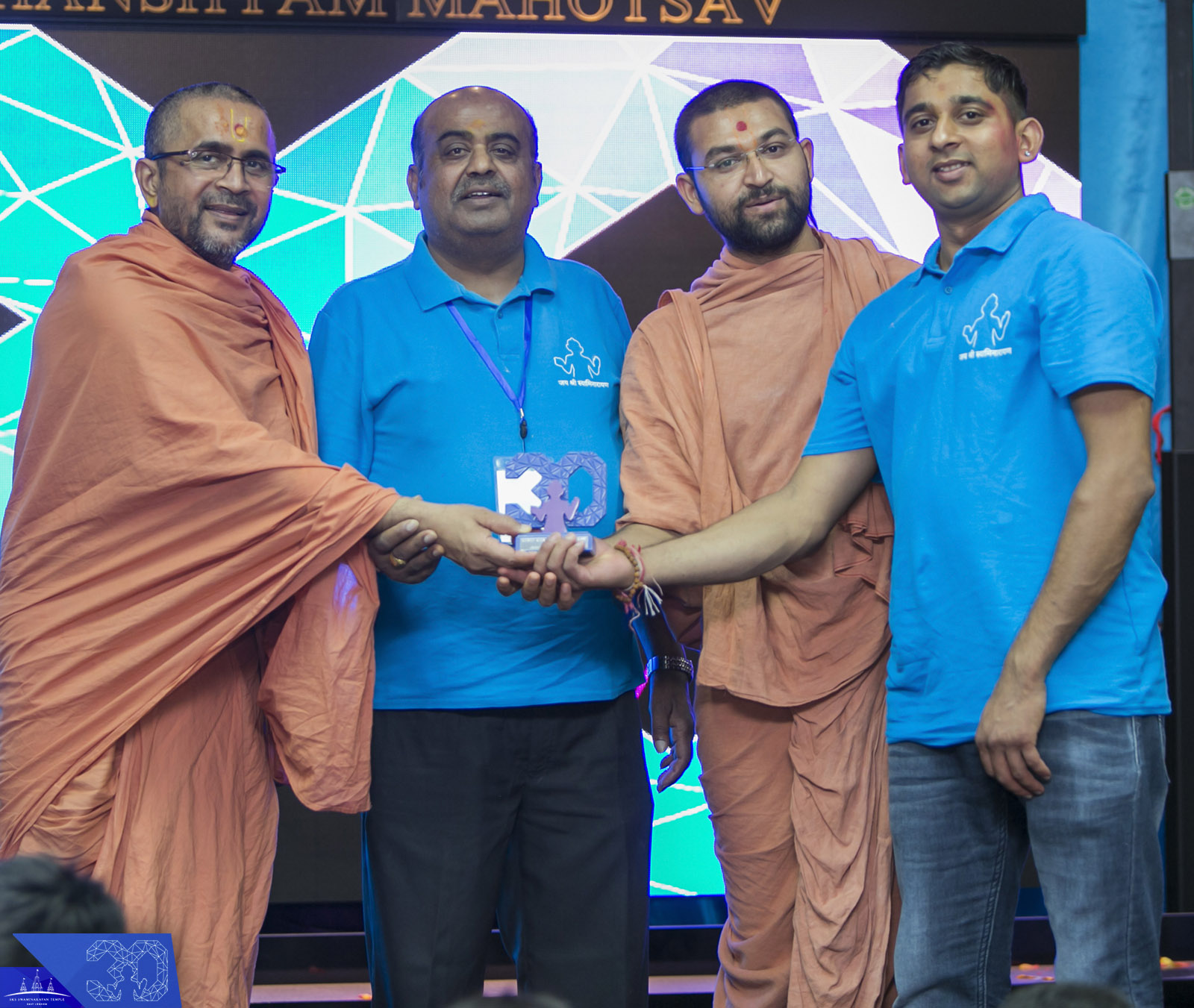 140 - ©1987-2017 SKS Swaminarayan Temple East London