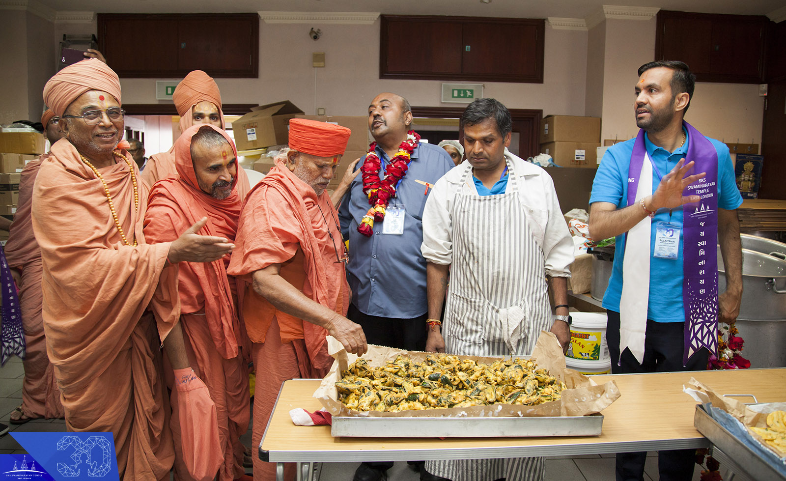 ©1987-2017 SKS Swaminarayan Temple East London