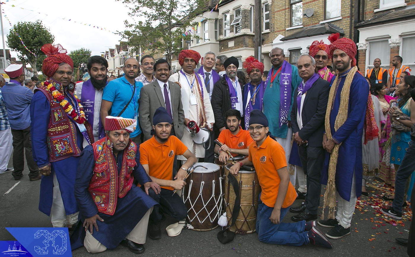 ©1987-2017 SKS Swaminarayan Temple East London
