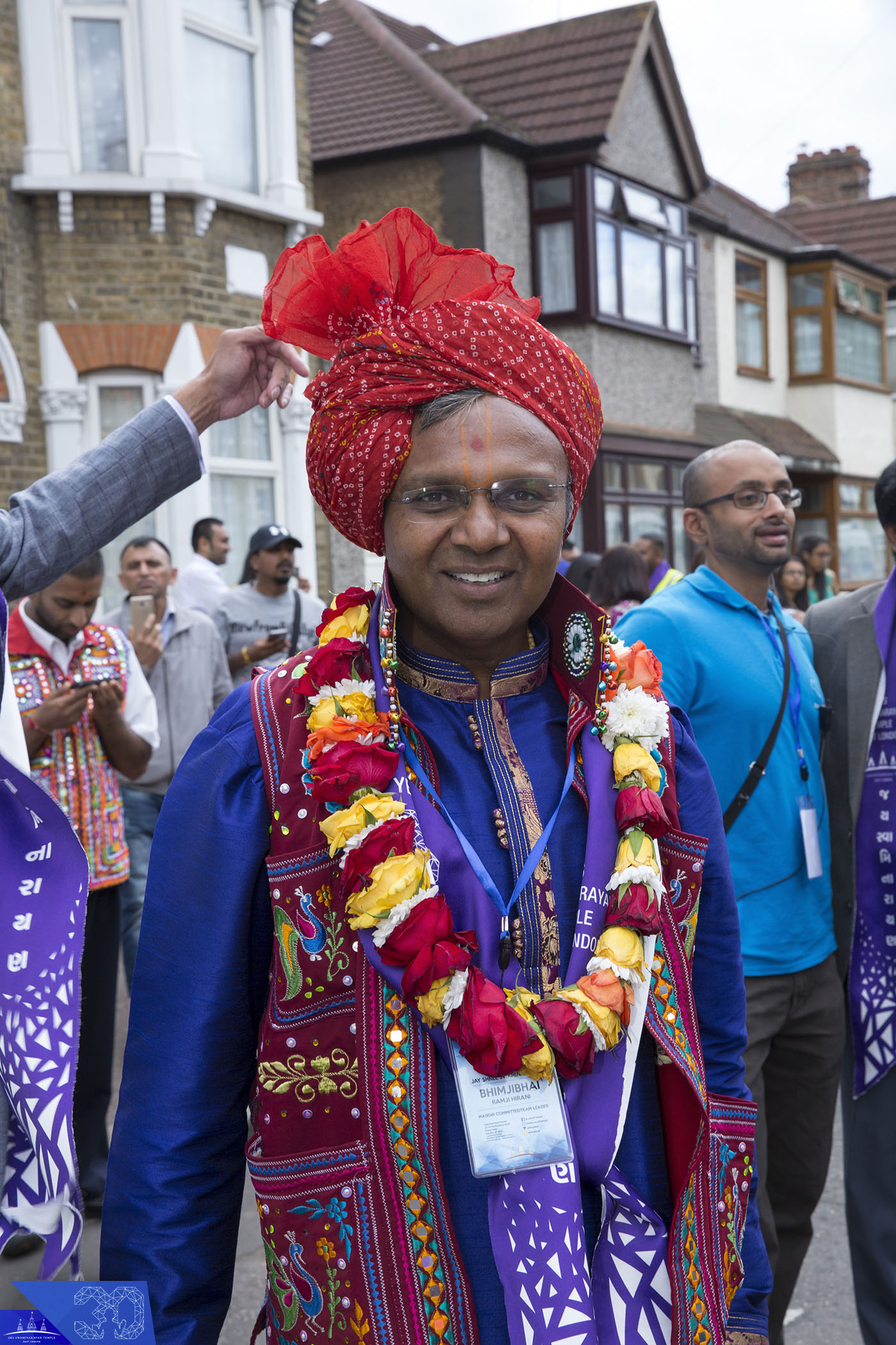 ©1987-2017 SKS Swaminarayan Temple East London