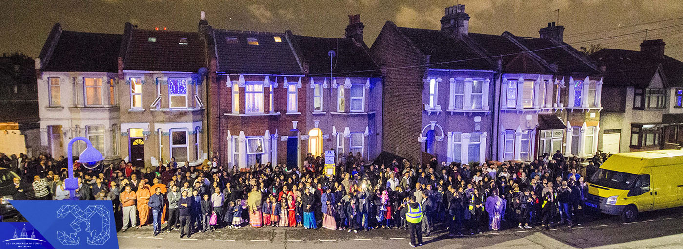 003 - ©1987-2017 SKS Swaminarayan Temple East London