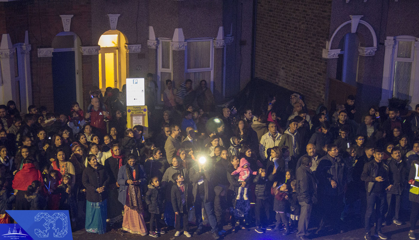 005c - ©1987-2017 SKS Swaminarayan Temple East London