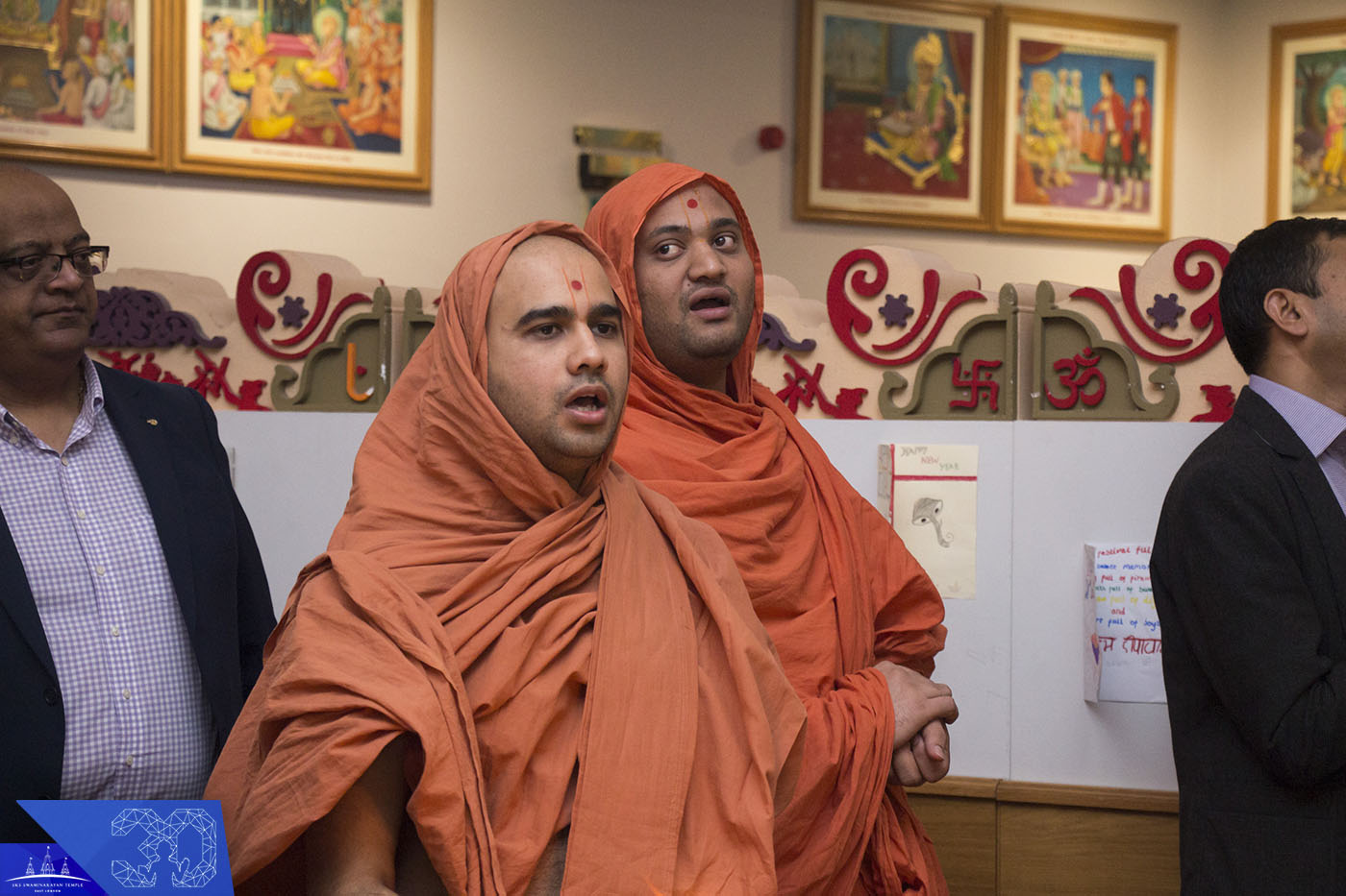039 - ©1987-2017 SKS Swaminarayan Temple East London