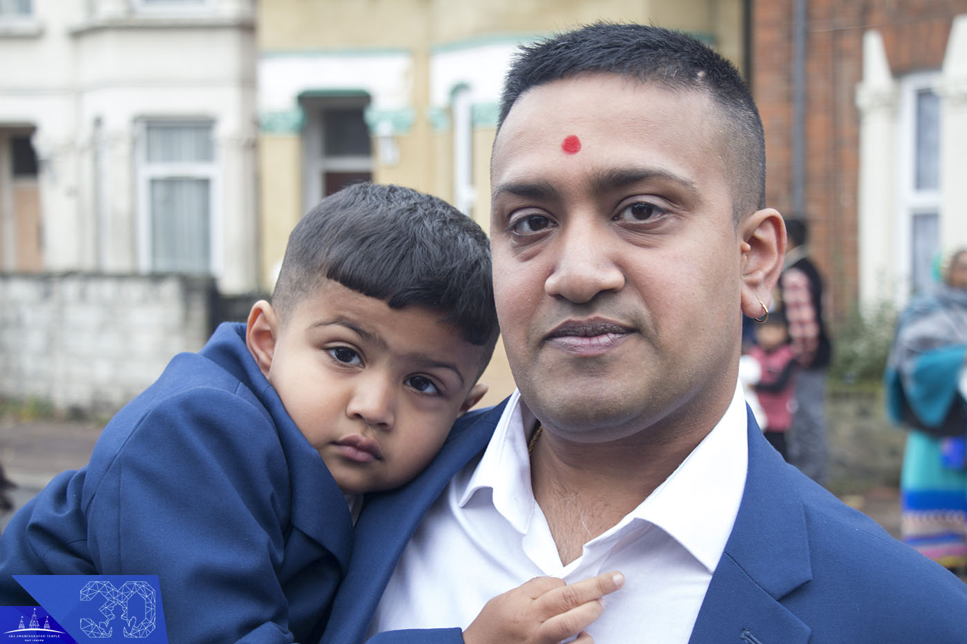 050 - ©1987-2017 SKS Swaminarayan Temple East London
