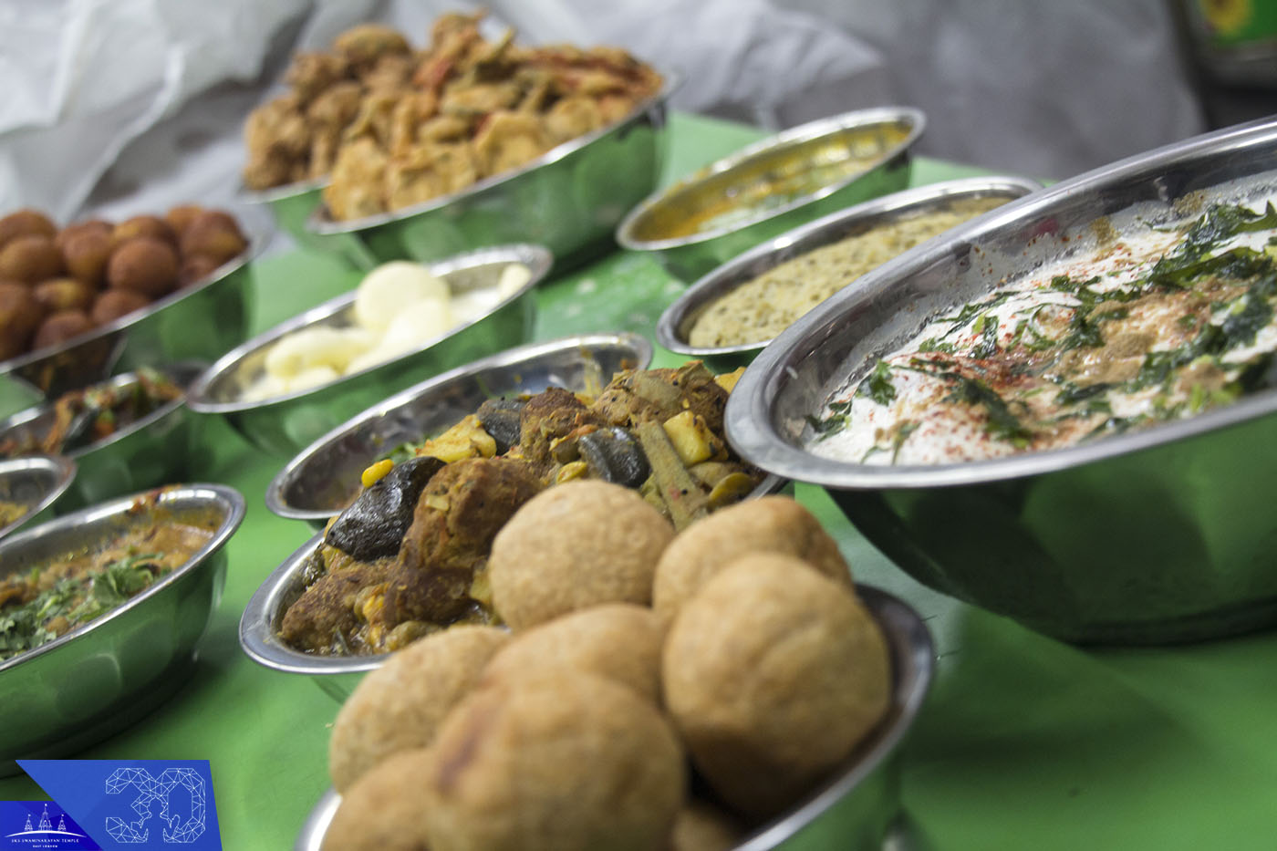 052 - ©1987-2017 SKS Swaminarayan Temple East London