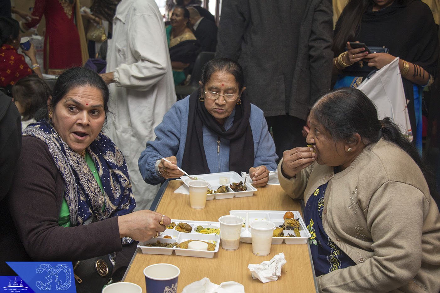 061 - ©1987-2017 SKS Swaminarayan Temple East London