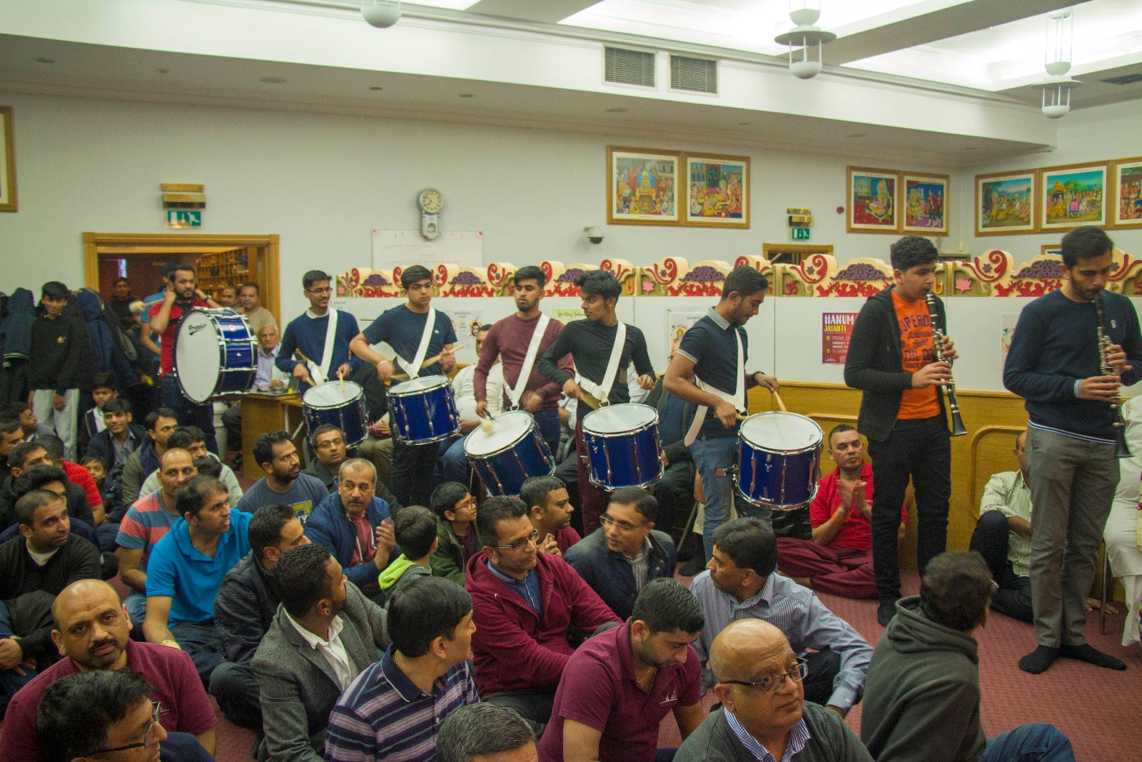©1987-2017 SKS Swaminarayan Temple East London