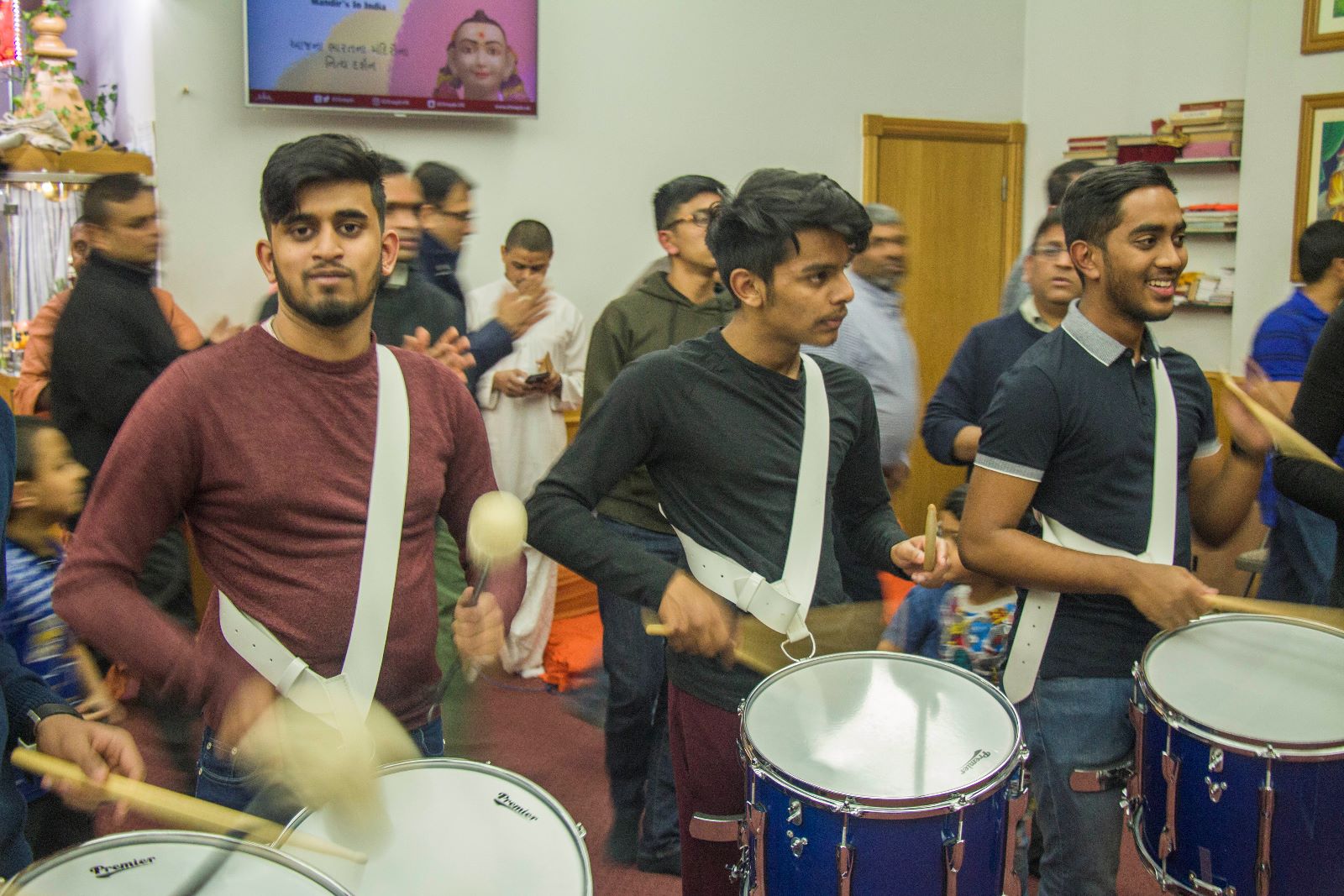 ©1987-2017 SKS Swaminarayan Temple East London