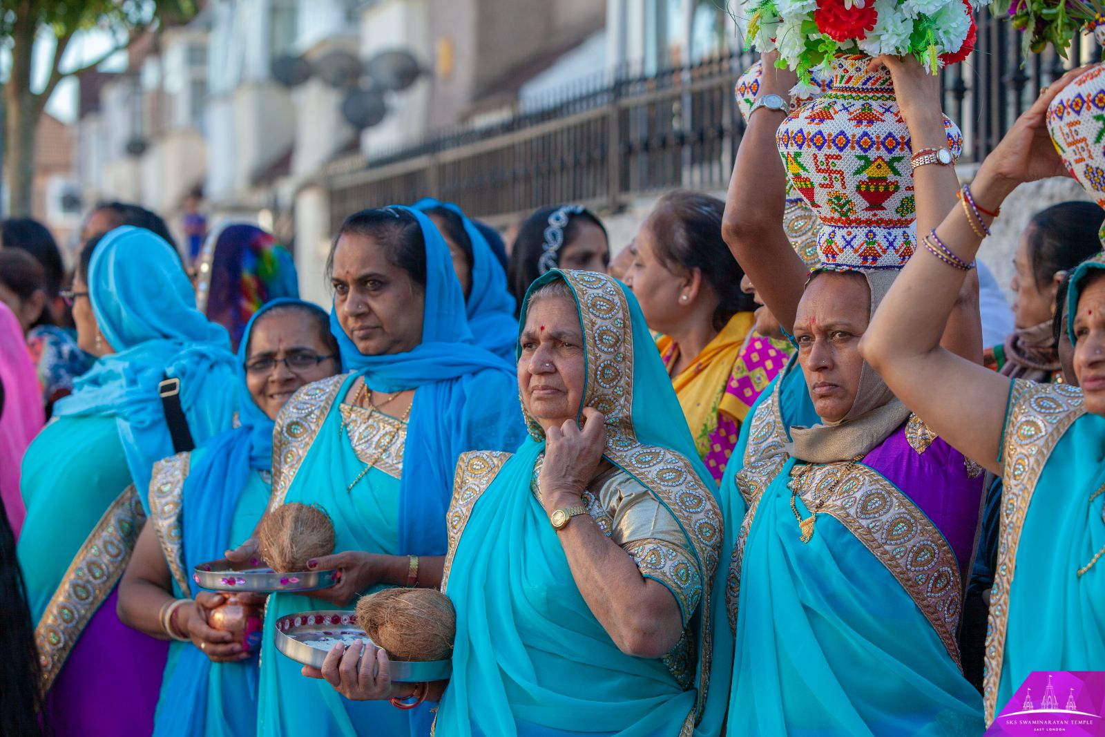 ©1987-2017 SKS Swaminarayan Temple East London