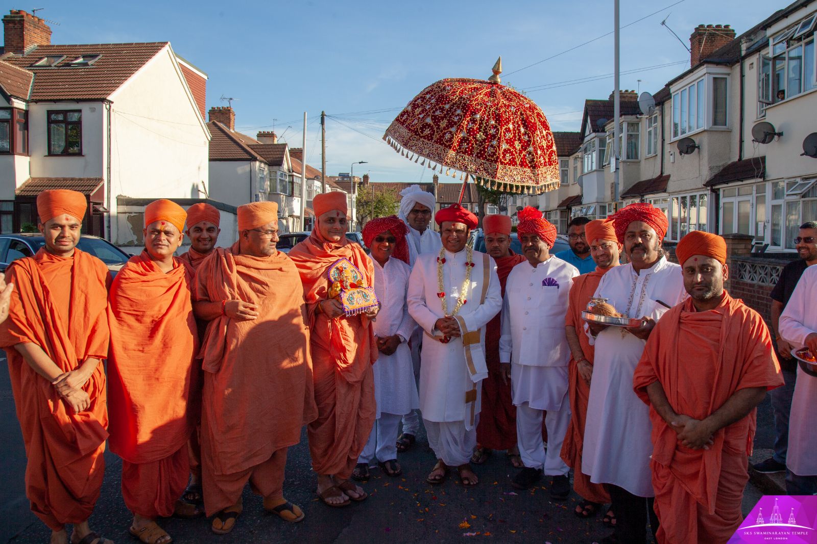 ©1987-2017 SKS Swaminarayan Temple East London