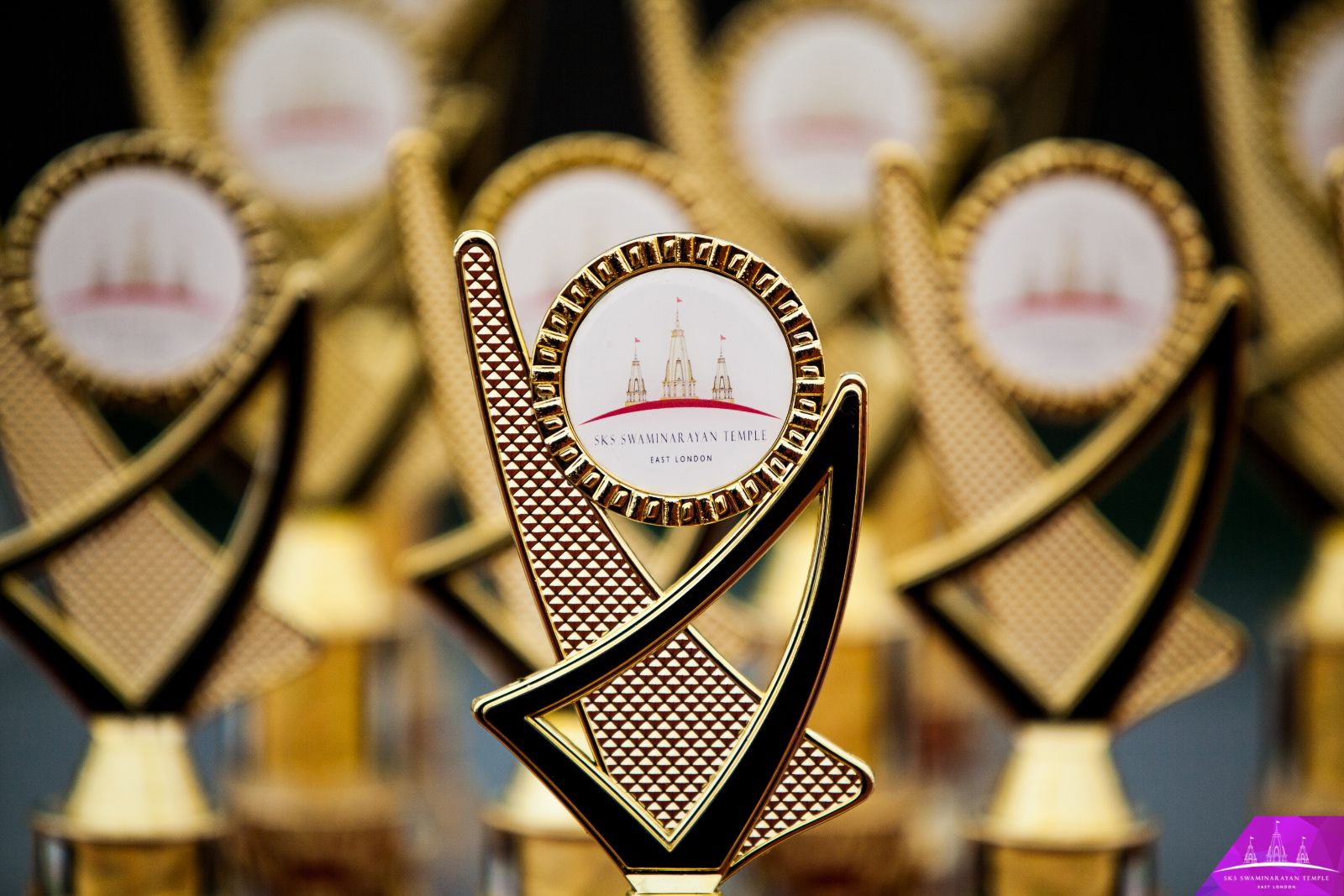 ©1987-2017 SKS Swaminarayan Temple East London