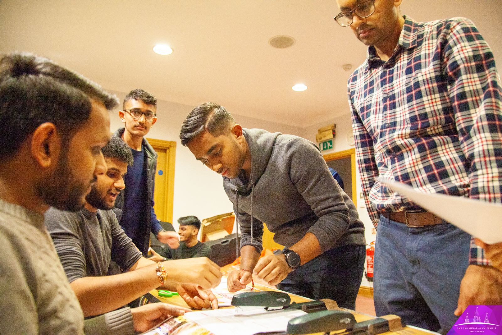©1987-2017 SKS Swaminarayan Temple East London