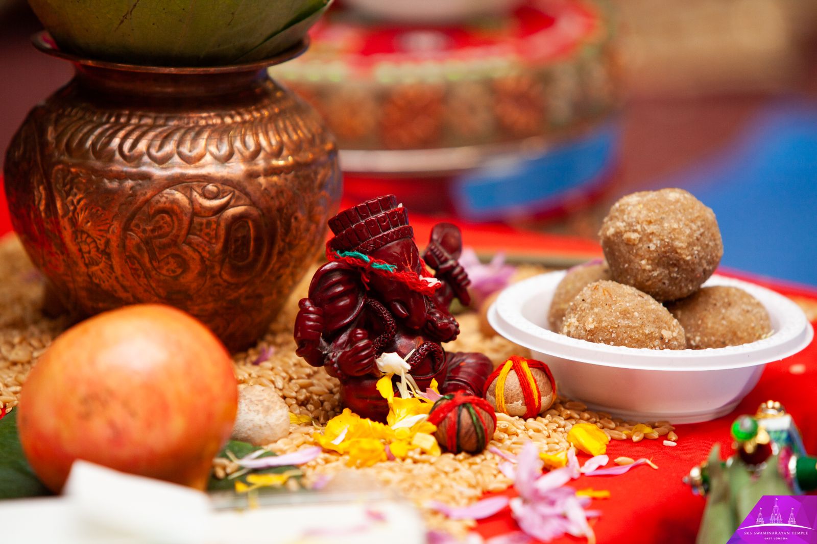 IMG 3381 - ©1987-2017 SKS Swaminarayan Temple East London