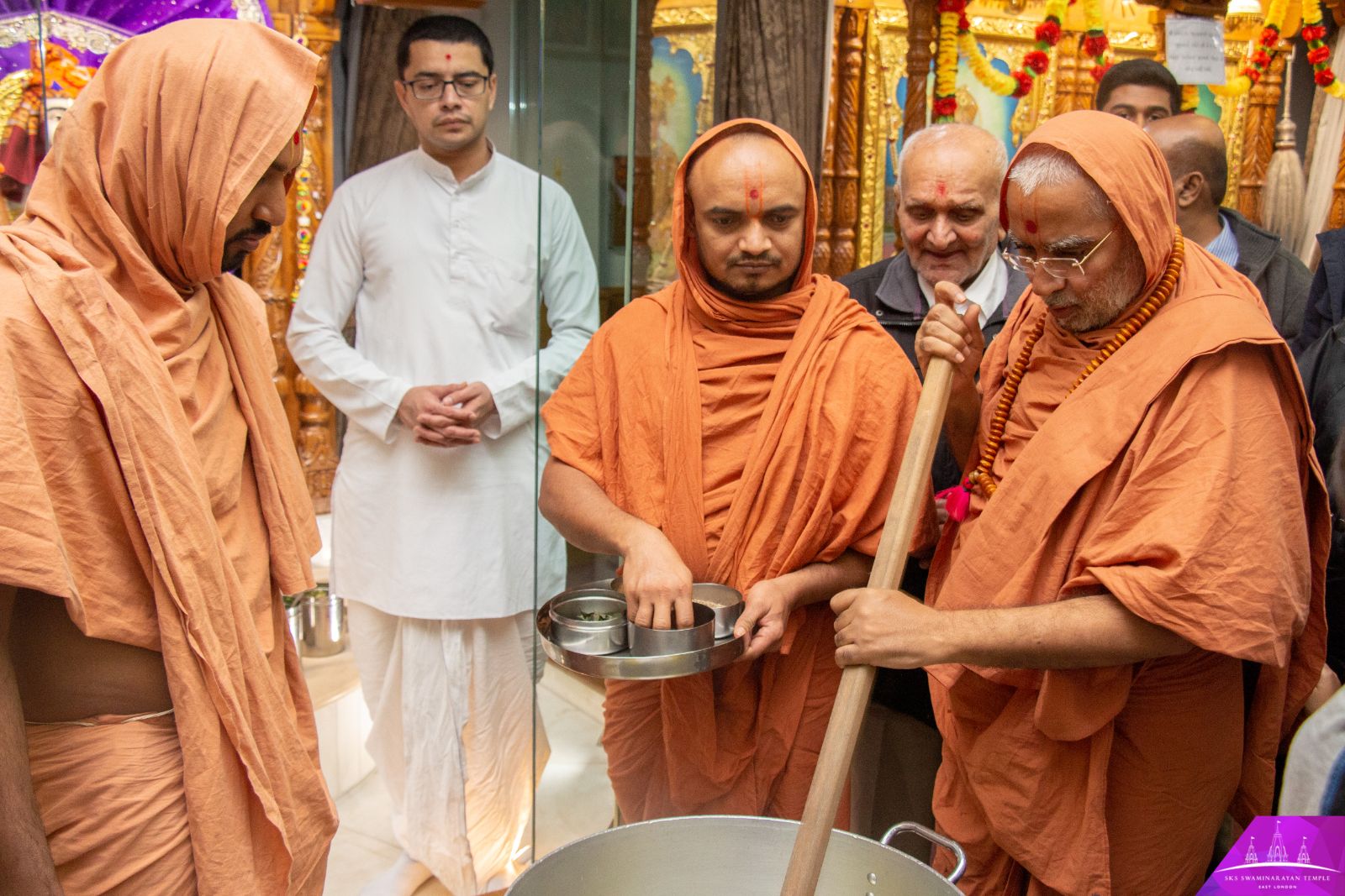 IMG 6499 - ©1987-2017 SKS Swaminarayan Temple East London