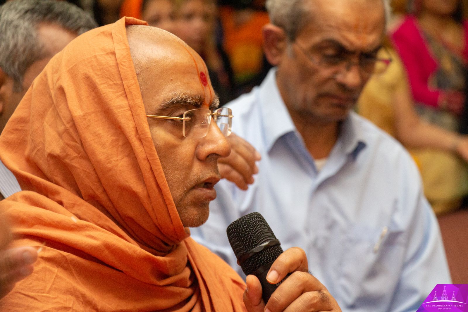 ©1987-2017 SKS Swaminarayan Temple East London