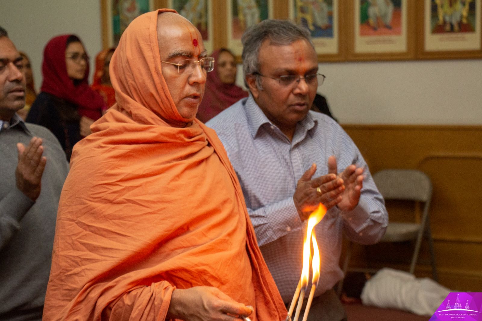 ©1987-2017 SKS Swaminarayan Temple East London