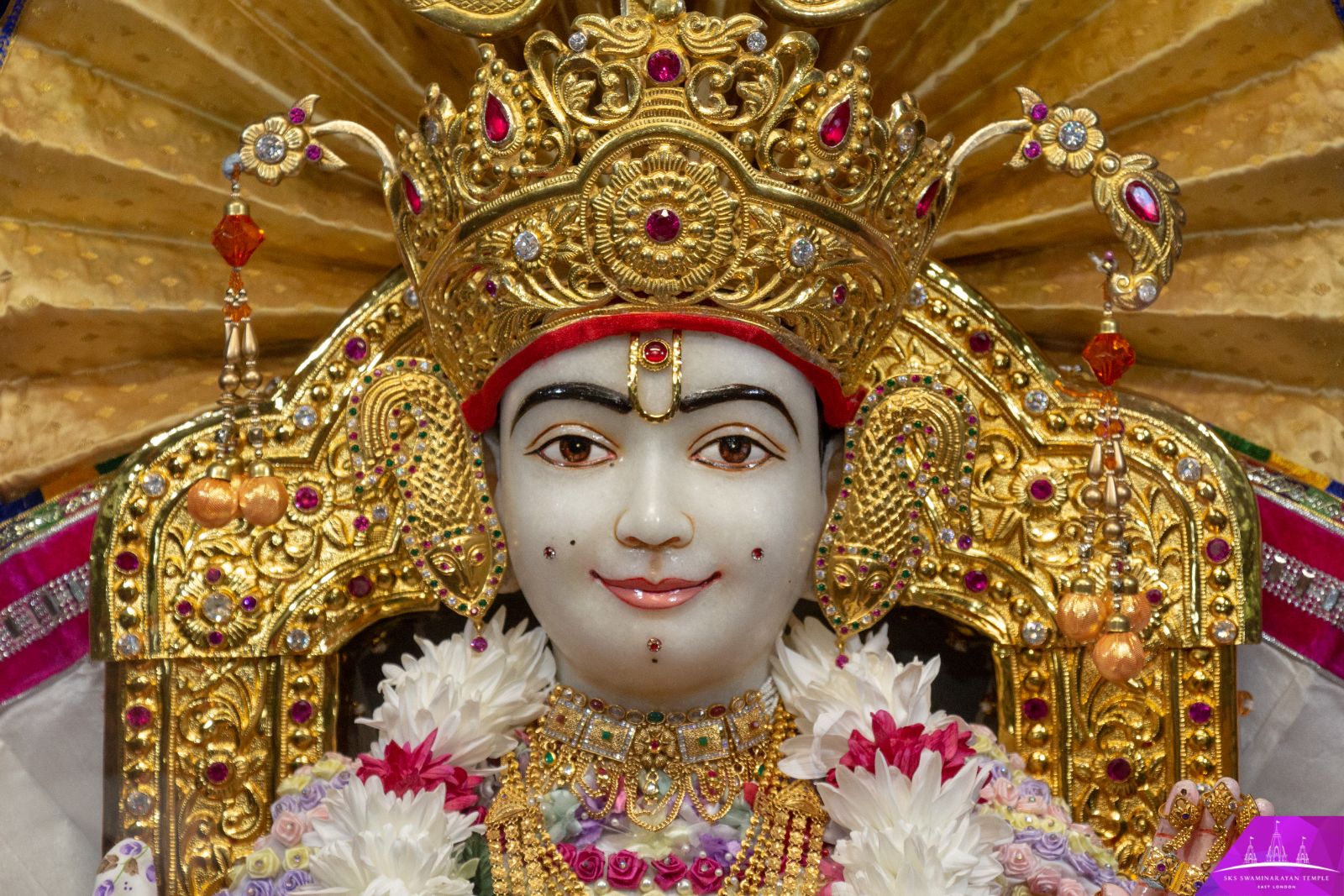 ©1987-2017 SKS Swaminarayan Temple East London