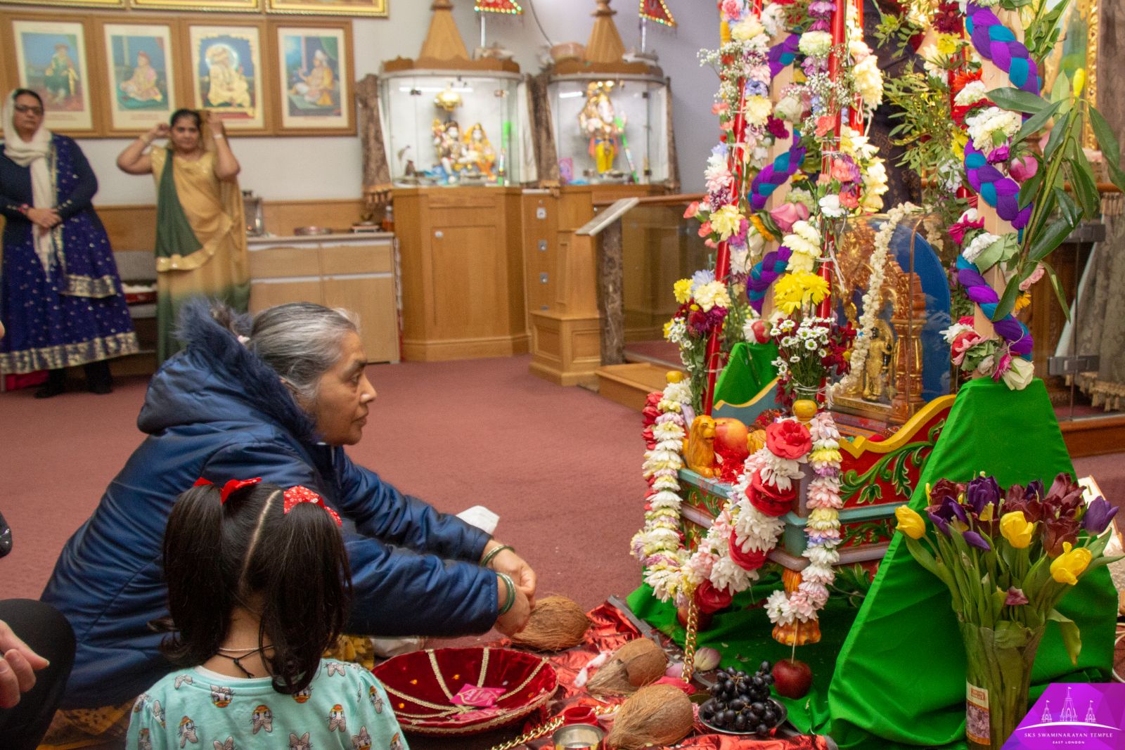 ©1987-2017 SKS Swaminarayan Temple East London