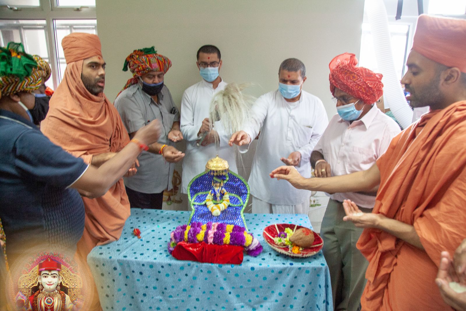 ©1987-2017 SKS Swaminarayan Temple East London