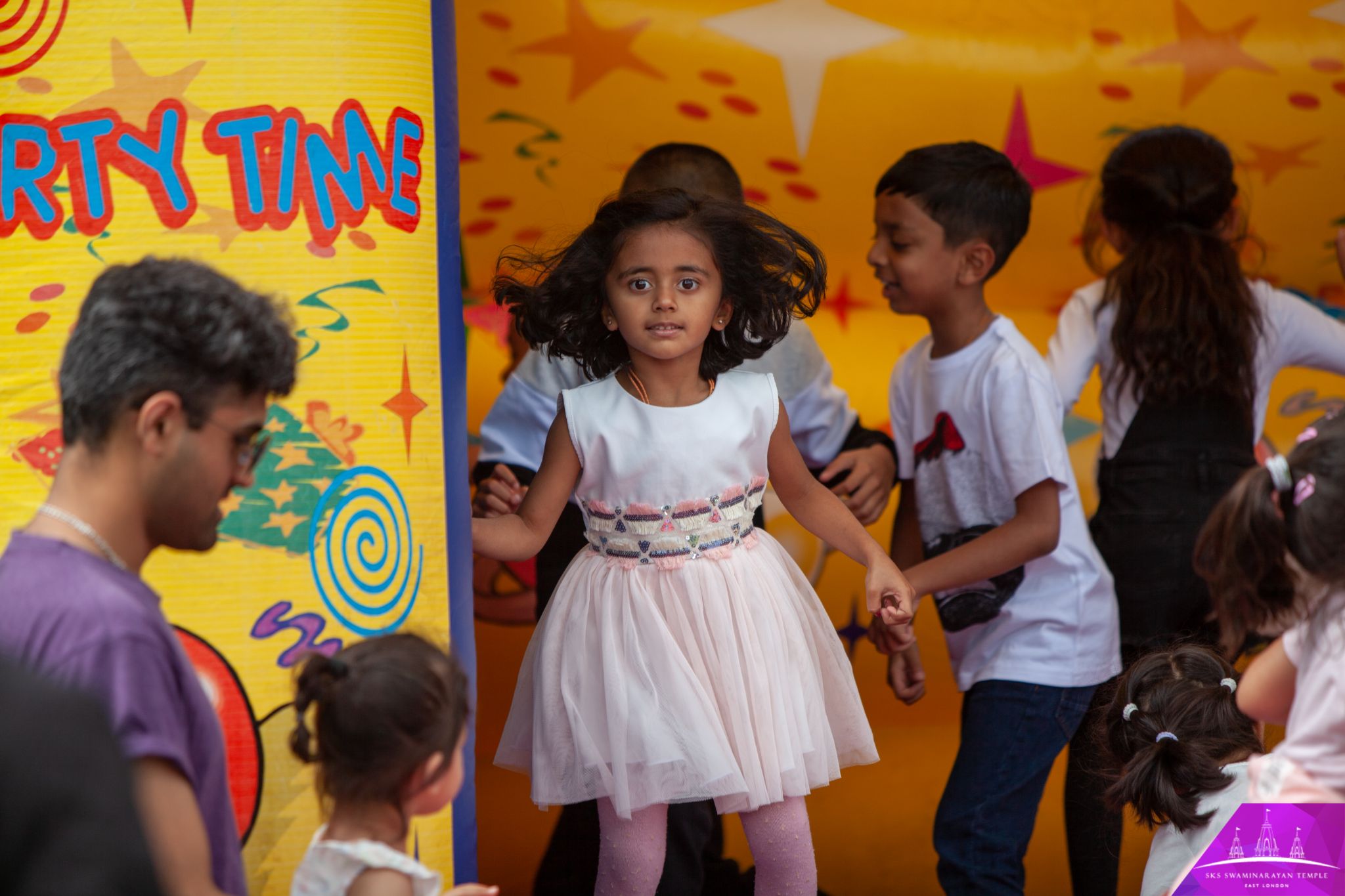 IMG 0133 - ©1987-2017 SKS Swaminarayan Temple East London