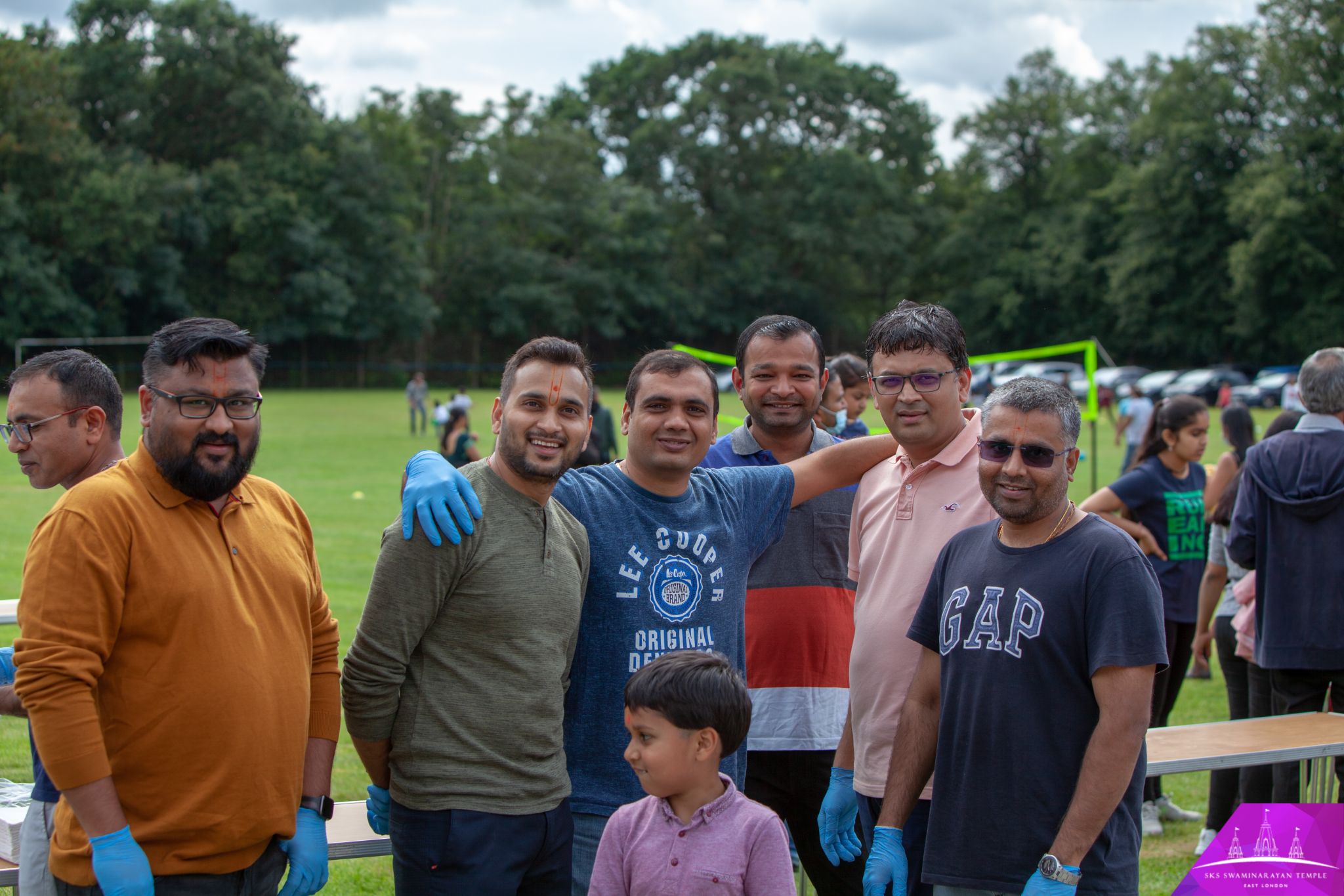 ©1987-2017 SKS Swaminarayan Temple East London