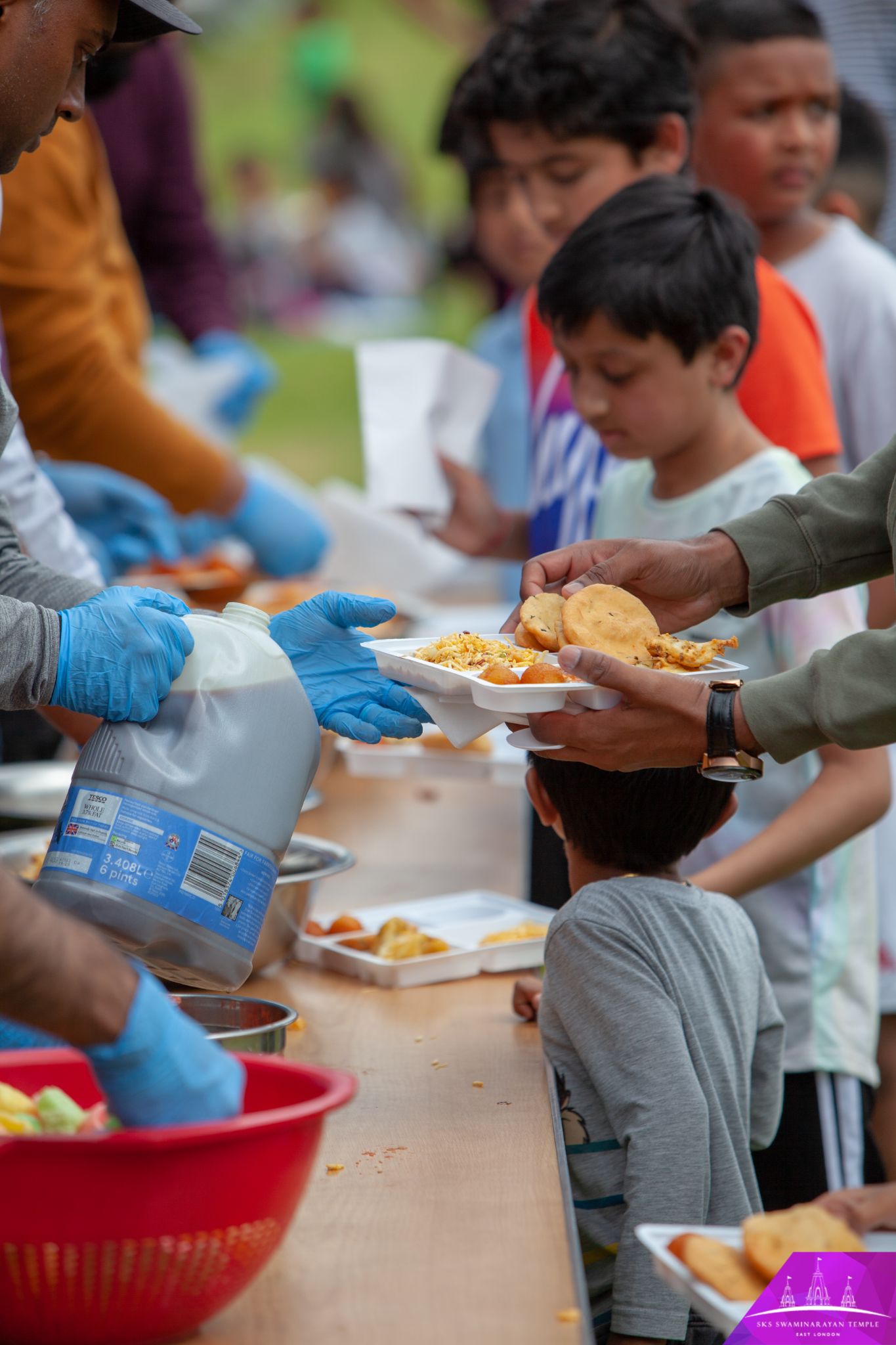 ©1987-2017 SKS Swaminarayan Temple East London