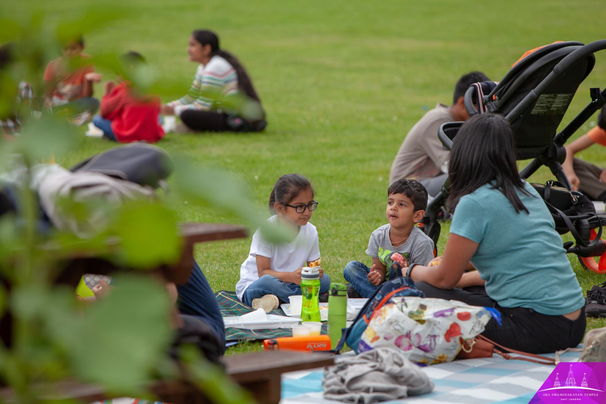 ©1987-2017 SKS Swaminarayan Temple East London