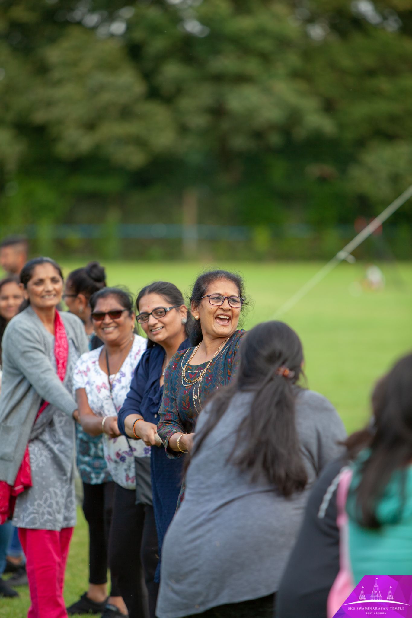 ©1987-2017 SKS Swaminarayan Temple East London