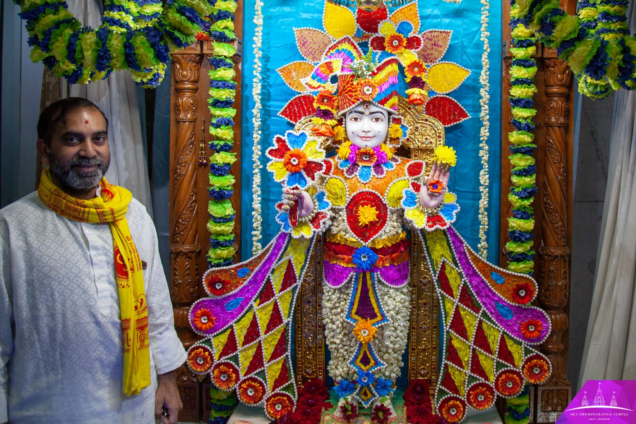 ©1987-2017 SKS Swaminarayan Temple East London